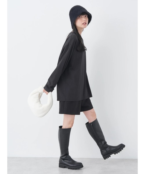 earth music&ecology(アースミュージックアンドエコロジー)の「Au petit bonheur ロンT(Tシャツ/カットソー・レディース・オフホワイト/ブラック/パープル・FREE)」の11枚目の写真