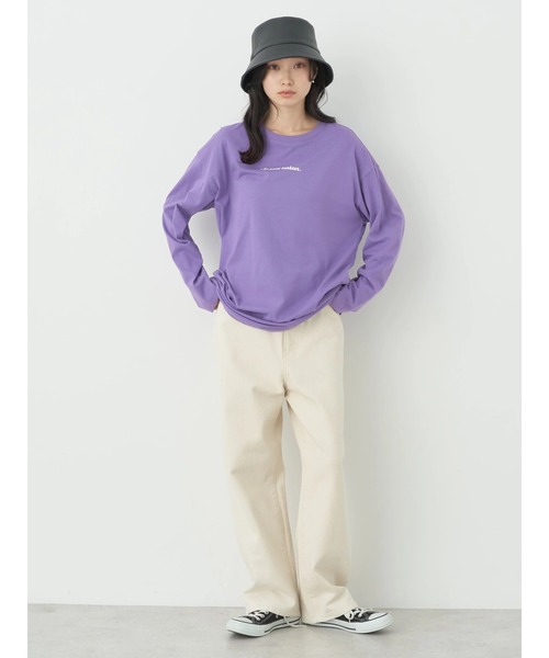 earth music&ecology(アースミュージックアンドエコロジー)の「Au petit bonheur ロンT(Tシャツ/カットソー・レディース・オフホワイト/ブラック/パープル・FREE)」の14枚目の写真