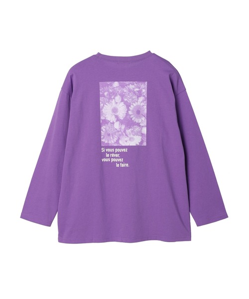 earth music&ecology(アースミュージックアンドエコロジー)の「Au petit bonheur ロンT(Tシャツ/カットソー・レディース・オフホワイト/ブラック/パープル・FREE)」の18枚目の写真