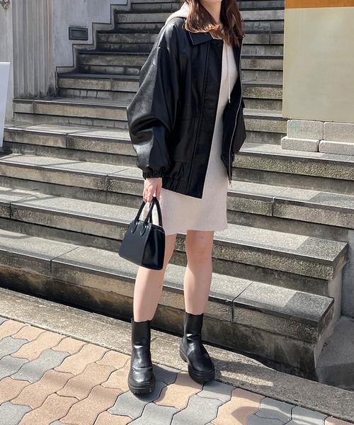 LE MORE(リモア)の「フーディーリブニットミニワンピース(ワンピース・レディース・ライトグレー/アイボリー/チャコール・FREE)」の22枚目の写真