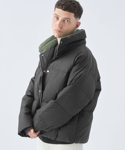 Calvin Klein（カルバン・クライン）の「【WEB限定】ユニセックス スタンドカラー ダウンジャケット（ダウンジャケット/コート・レディース・ブラック/その他/アイボリー/オレンジ・XL/M/S/L）」の16枚目の写真