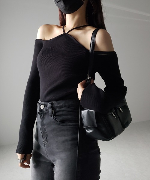 セール】【 2color 】クロスストラップオフショルダーリブニット