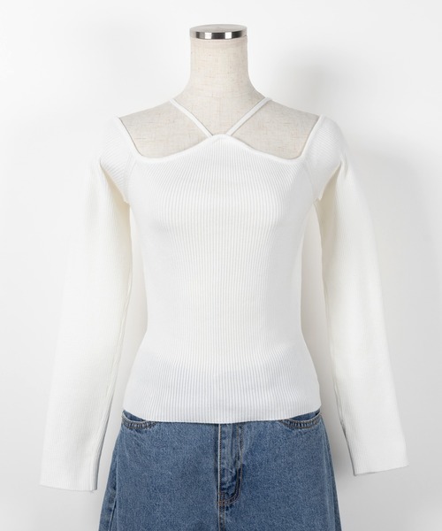 me+em select（ミームセレクト）の「【 ２color 】クロスストラップオフショルダーリブニット（ニット/セーター・レディース・ホワイト/ブラック・FREE）」の18枚目の写真