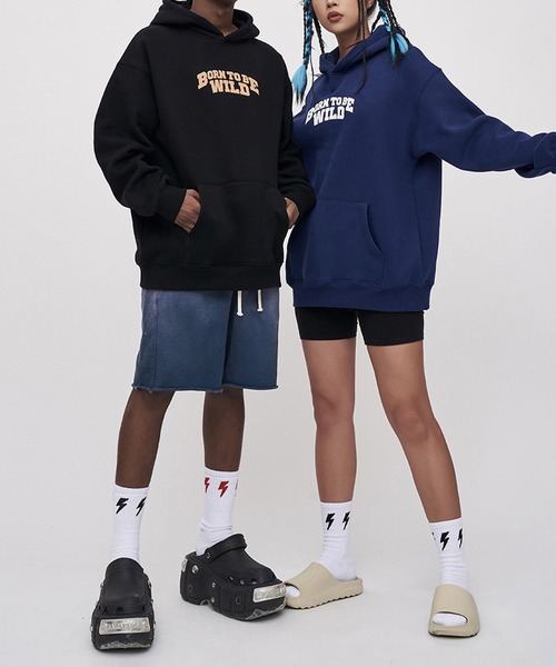 GENXDER（ノンジェンダー）の「【genxder】ユニセックス　ロゴプリントパーカー（パーカー・メンズ・ブラック/ネイビー・X-LARGE/MEDIUM/LARGE）」の17枚目の写真