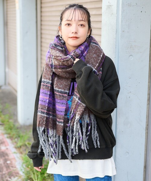 FREAK'S STORE（フリークスストア）の「ブークレ チェック マフラー（マフラー・レディース・ブラウン/グリーン・ONE SIZE）」の8枚目の写真