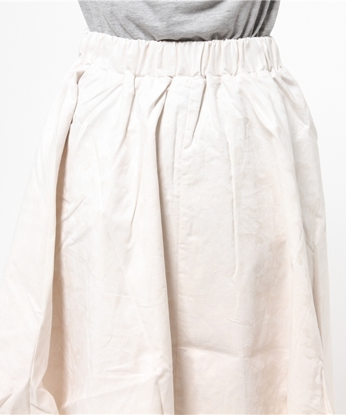 earth music&ecology（アースミュージックアンドエコロジー）の「迷彩柄タックスカート（スカート・レディース・ライトグレー/オリーブ/オフホワイト・FREE）」の8枚目の写真