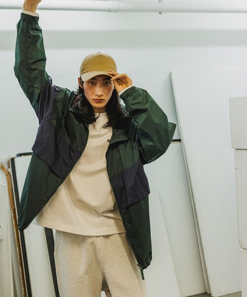 BEAMS（ビームス）の「BEAMS / 2トーン ジップアップ ブルゾン（ブルゾン・メンズ・グリーン/ブルー・M/XL/L/S）」の4枚目の写真