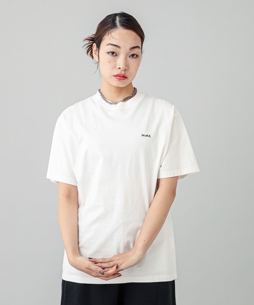X-girl（エックスガール）の「FACE S/S TEE（Tシャツ/カットソー・レディース・ブラック/オリーブ/ホワイト/ベージュ・M/XL/S/L）」の18枚目の写真