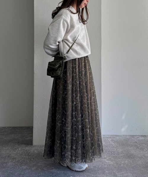fredy emue(フレディエミュ)の「レオパード柄チュールスカート(スカート・レディース・グレー系その他7/ブラウン系その他7・38/36)」の13枚目の写真