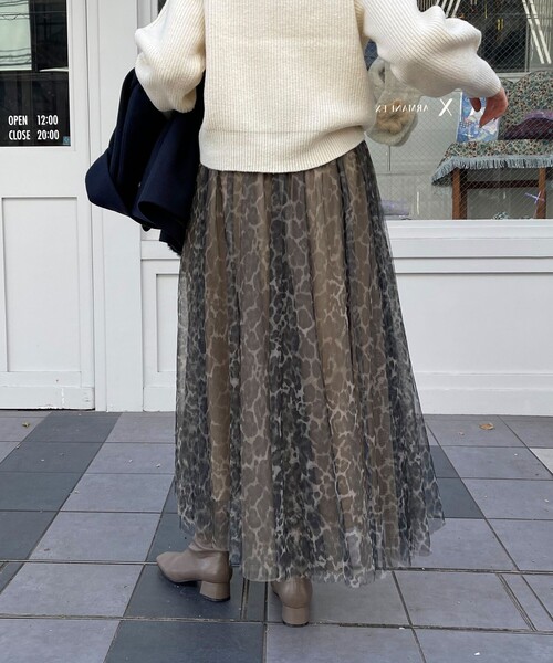 fredy emue(フレディエミュ)の「レオパード柄チュールスカート(スカート・レディース・グレー系その他7/ブラウン系その他7・38/36)」の12枚目の写真