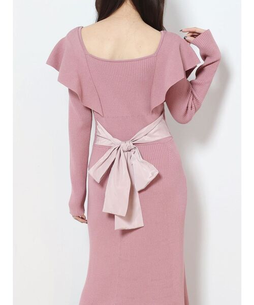 MERCURYDUO(マーキュリーデュオ)の「2WAYラッフルマーメイドニットワンピース(ワンピース・レディース・ブラック/ピンク/チャコールグレー/ブルー・SMALL/MEDIUM)」の4枚目の写真