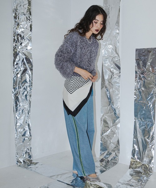 bohmal（ボマール）の「ポインテッドトゥチュールパンプス（パンプス・レディース・ブラック/シルバー・23.5cm/24.0cm/23.0cm/24.5cm）」の10枚目の写真