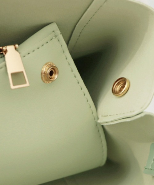 ＊韓国＊［by Atelier］MIRO BAG 2color by Atelier | MIRO BAG - 2 COLORS 가로로 길게 빠진 실루엣이