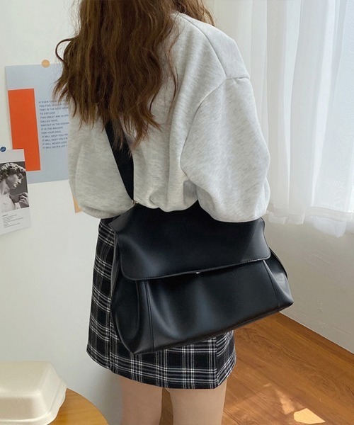 Miniministore(ミニミニストア)の「ワンハンドル トートバッグ 2WAY韓国(トートバッグ・レディース・アイボリー/ブラック/ブラウン/ミント・FREE)」の5枚目の写真