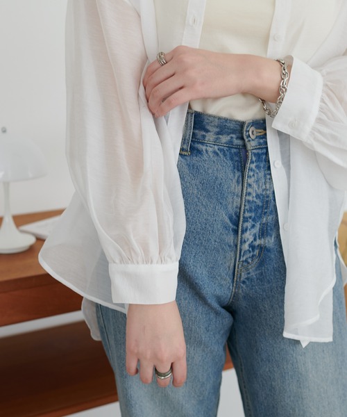 DISCOAT（ディスコート）の「【新色追加！】シアーバンドカラーシャツ（シャツ/ブラウス・レディース・グレー/オフホワイト/ピンク/ブルー/ミント/チャコールグレー/バイオレット/ブラウン/モカ/イエロー・FREE）」の12枚目の写真