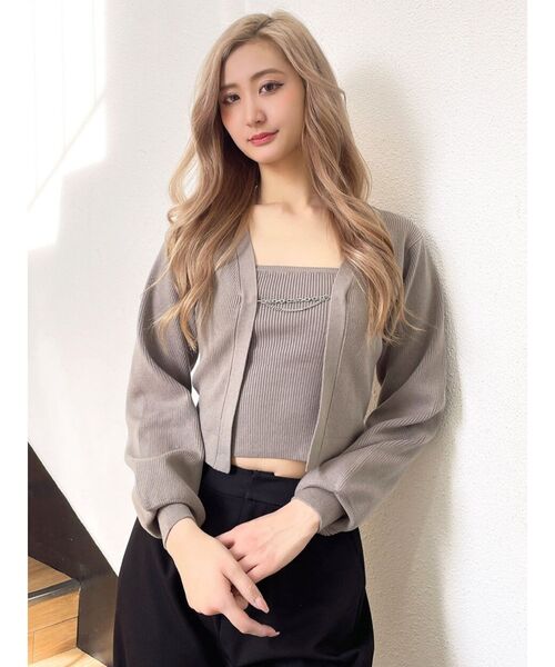 GYDA(ジェイダ)の「キャミアンサンブル2WAYニットトップス(アンサンブル・レディース・ブラック/その他1/ベージュ・FREE)」の2枚目の写真