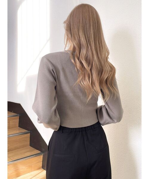 GYDA(ジェイダ)の「キャミアンサンブル2WAYニットトップス(アンサンブル・レディース・ブラック/その他1/ベージュ・FREE)」の16枚目の写真