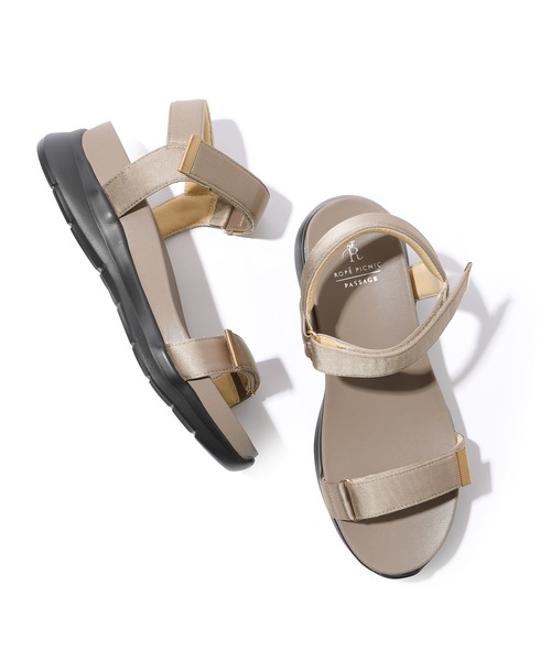 ROPE' PICNIC（ロペピクニック）の「ワニカンベルクロスニーカーサンダル（サンダル・レディース・ブラック/ベージュ/ブルー系その他2/ベージュ系その他・L/M/S）」の10枚目の写真