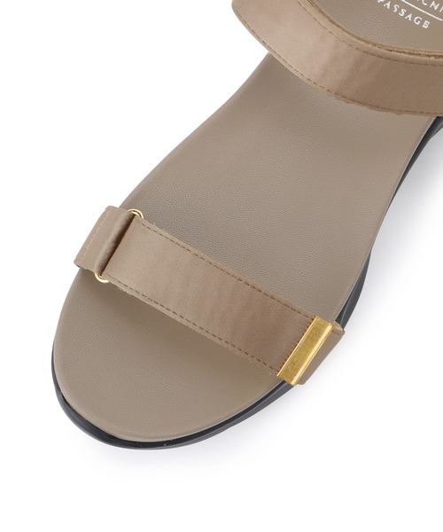 ROPE' PICNIC（ロペピクニック）の「ワニカンベルクロスニーカーサンダル（サンダル・レディース・ブラック/ベージュ/ブルー系その他2/ベージュ系その他・L/M/S）」の6枚目の写真