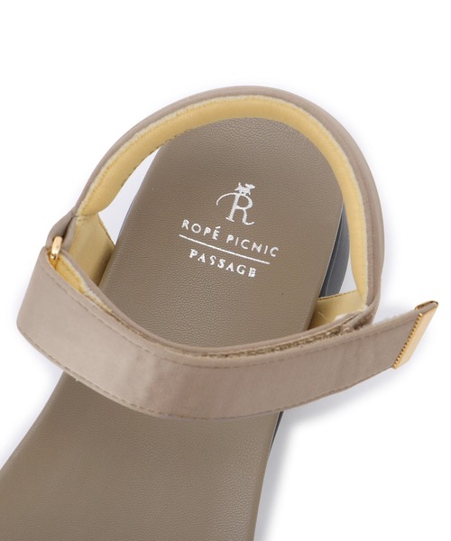 ROPE' PICNIC（ロペピクニック）の「ワニカンベルクロスニーカーサンダル（サンダル・レディース・ブラック/ベージュ/ブルー系その他2/ベージュ系その他・L/M/S）」の15枚目の写真