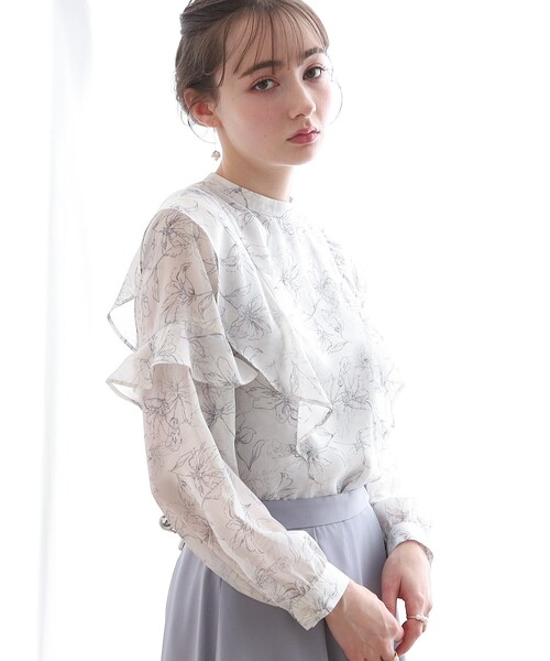 couture brooch（クチュールブローチ）の「◆花柄フリルデザインブラウス（シャツ/ブラウス・レディース・ベージュ系その他3/ライトグレー系・42/40/38）」の12枚目の写真