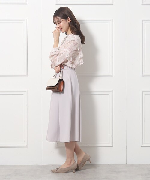 couture brooch（クチュールブローチ）の「◆花柄フリルデザインブラウス（シャツ/ブラウス・レディース・ベージュ系その他3/ライトグレー系・42/40/38）」の9枚目の写真