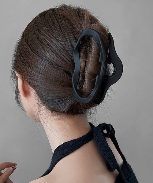 Miniministore(ミニミニストア)の「樹脂ヘアクリップ レディース まとめ髪(バレッタ/ヘアクリップ・レディース・クリア/ブラック系2/レオパード/ブラック系1・FREE)」の3枚目の写真