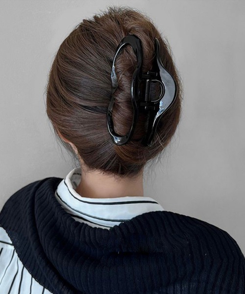Miniministore(ミニミニストア)の「樹脂ヘアクリップ レディース まとめ髪(バレッタ/ヘアクリップ・レディース・クリア/ブラック系2/レオパード/ブラック系1・FREE)」の9枚目の写真