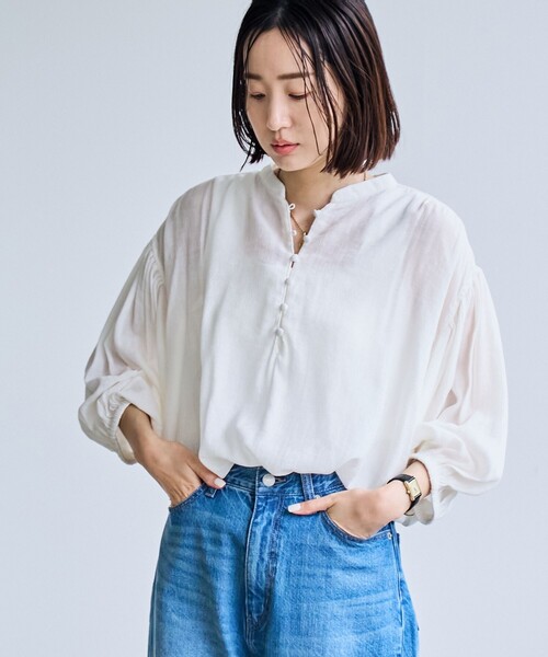 coen（コーエン）の「クレープボリュームバンドカラーブラウス（シャツ/ブラウス・レディース・ライトブルー/ブラック/ベージュ/オフホワイト・M/L）」の15枚目の写真