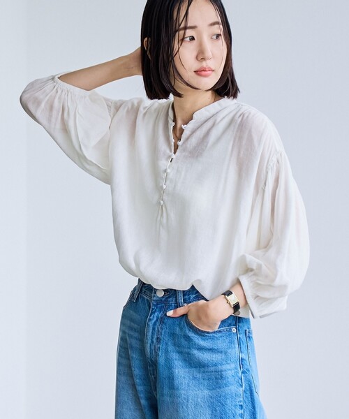 coen（コーエン）の「クレープボリュームバンドカラーブラウス（シャツ/ブラウス・レディース・ライトブルー/ブラック/ベージュ/オフホワイト・M/L）」の18枚目の写真