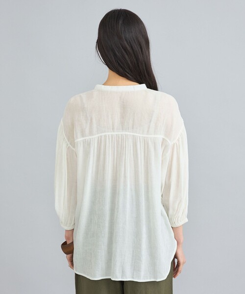 coen（コーエン）の「クレープボリュームバンドカラーブラウス（シャツ/ブラウス・レディース・ライトブルー/ブラック/ベージュ/オフホワイト・M/L）」の5枚目の写真