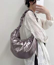 fredy emue | ソフトパテッドシャーリングショルダーバッグ(ショルダーバッグ)