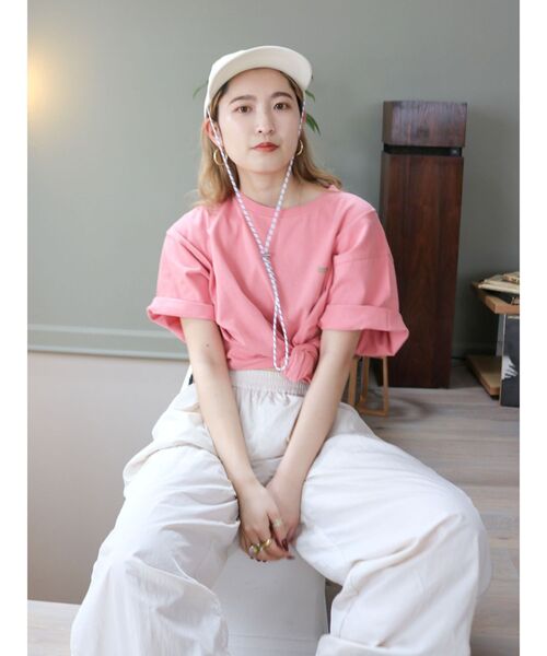 Ungrid（アングリッド）の「バックロゴプリントTee（Tシャツ/カットソー・レディース・ネイビー/ピンク/オフホワイト・FREE）」の3枚目の写真