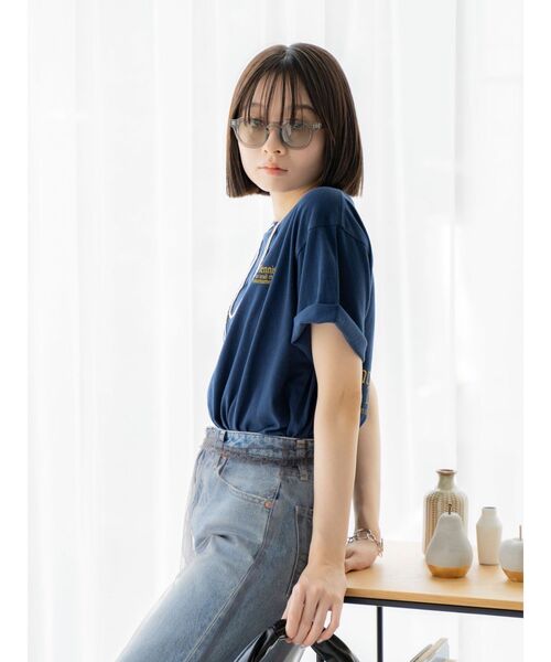 Ungrid（アングリッド）の「バックロゴプリントTee（Tシャツ/カットソー・レディース・ネイビー/ピンク/オフホワイト・FREE）」の8枚目の写真