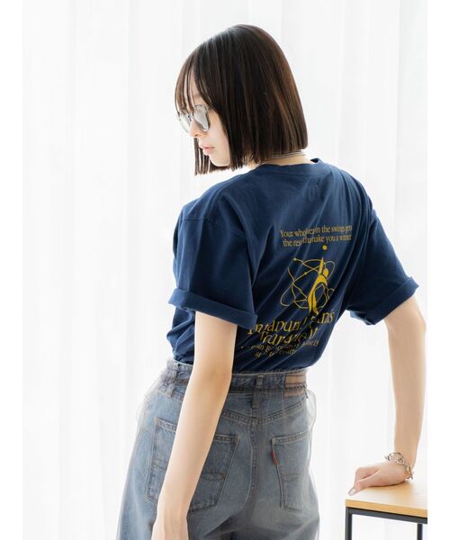 Ungrid（アングリッド）の「バックロゴプリントTee（Tシャツ/カットソー・レディース・ネイビー/ピンク/オフホワイト・FREE）」の9枚目の写真