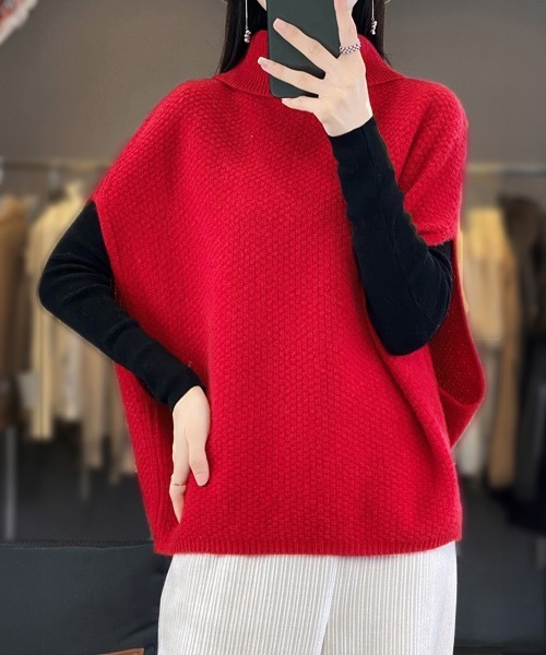 Miniministore(ミニミニストア)の「ニットベスト ジレ タートルネック重ね着(ベスト・レディース・ライトブラウン/ブラック/ライトベージュ/レッド・FREE)」の11枚目の写真