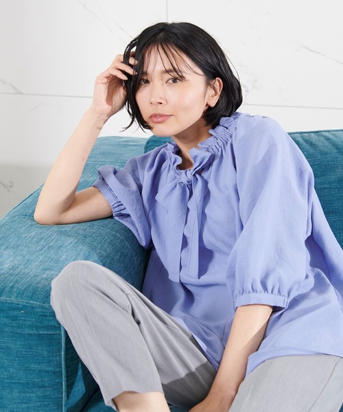 GLACIER lusso（グラシアルッソ）の「６分袖フリルネックブラウス（シャツ/ブラウス・レディース・アイボリー/ライトブルー/チャコールグレー/ベージュ・S/M/L/LL）」の11枚目の写真