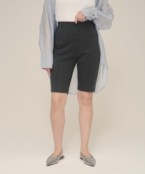 eL(エル)の「【eL】Cutsew Bermuda Pants/113341(その他パンツ・レディース・ブラック/グレー・FREE)」の1枚目の写真