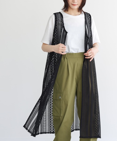 n'OrLABEL(ノアールレーベル)の「レースジレ×Tシャツセット(ベスト・レディース・ライトベージュ/ブラック・2/1)」の1枚目の写真