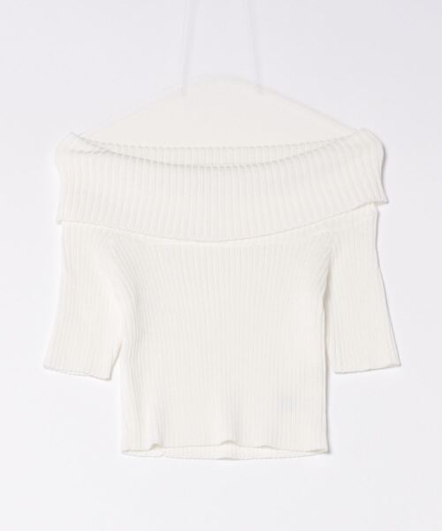 esutoreja(エストレジャ)の「オフショルダーショートスリーブニット(ニット/セーター・レディース・ブラック/グレー/ホワイト・FREE)」の11枚目の写真