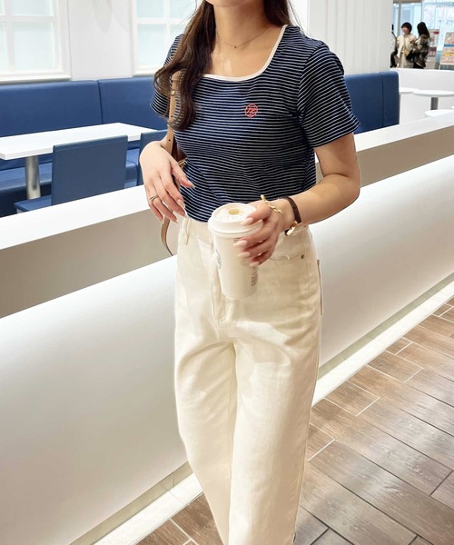 nelliy.（ネルリー）の「ミニボーダー刺しゅうロゴＴ（Tシャツ/カットソー・レディース・ブラック/ネイビー・MEDIUM/LARGE）」の18枚目の写真