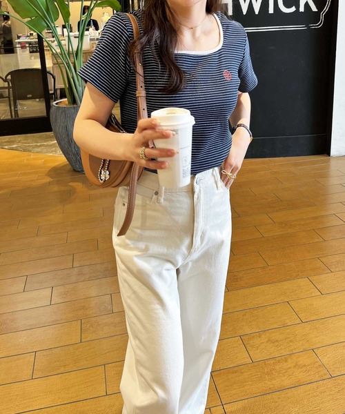 nelliy.（ネルリー）の「ミニボーダー刺しゅうロゴＴ（Tシャツ/カットソー・レディース・ブラック/ネイビー・MEDIUM/LARGE）」の21枚目の写真