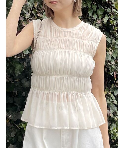 MURUA（ムルーア）の「ノースリシャーリングブラウス（シャツ/ブラウス・レディース・ライトグリーン/アイボリー/ブラック・FREE）」の2枚目の写真