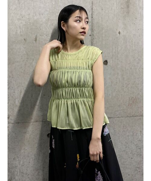 MURUA（ムルーア）の「ノースリシャーリングブラウス（シャツ/ブラウス・レディース・ライトグリーン/アイボリー/ブラック・FREE）」の18枚目の写真
