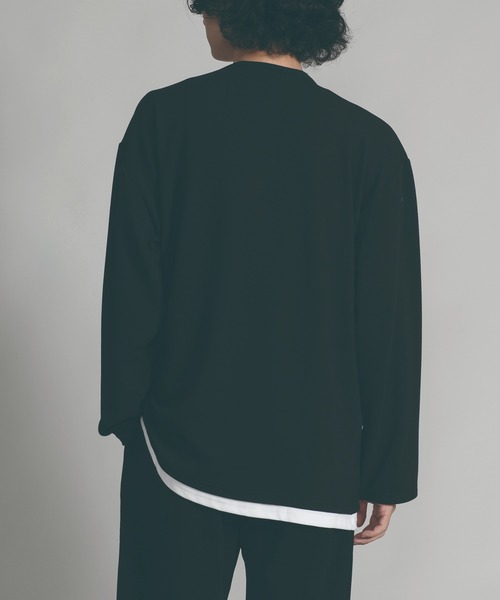 aimoha（アイモハ）の「【aimoha neo】LAYERED ZIP UP V-NECK  SWEATER（スウェット・メンズ・ブラック/ベージュ・MEDIUM/LARGE/X-LARGE）」の8枚目の写真