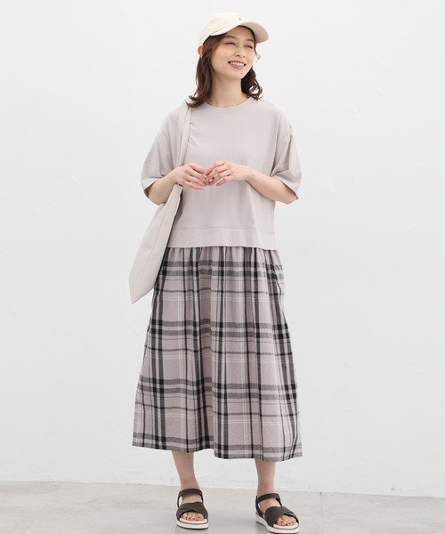 Honeys（ハニーズ）の「レイヤード風ワンピース（ワンピース・レディース・グレイッシュベージュ/ブラック/スミクロ/ブラック系その他・L/LL/M）」の11枚目の写真