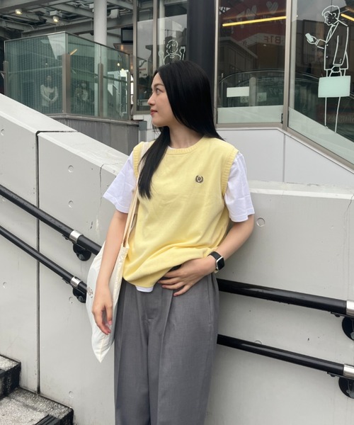 BROKEN BASE(ブロークンベース)の「ワンポイント刺繍コットンニットベスト(ベスト・メンズ・クリーム/ネイビー・MEDIUM/LARGE)」の11枚目の写真