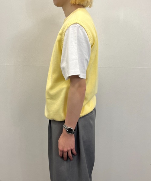 BROKEN BASE(ブロークンベース)の「ワンポイント刺繍コットンニットベスト(ベスト・メンズ・クリーム/ネイビー・MEDIUM/LARGE)」の6枚目の写真