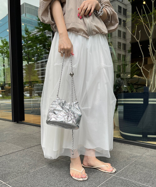 DouDou（ドゥドゥ）の「【WEB限定】ギャザーメタリックキルト（ショルダーバッグ・レディース・ブラック/シルバー/シルバー系その他・FREE）」の14枚目の写真