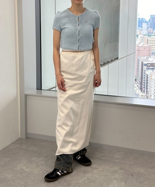 MAGPIEROBIN（マグパイロビン）の「MAGPIE ROBIN／TENDER カーディガン（カーディガン/ボレロ・レディース・ブラック/ライトブルー/アイボリー・FREE）」の4枚目の写真